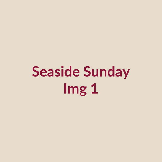 Seaside Sunday scented soy wax candle